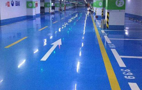 地坪怎樣選擇？混凝土密封固化劑地坪有什么特點(diǎn)？